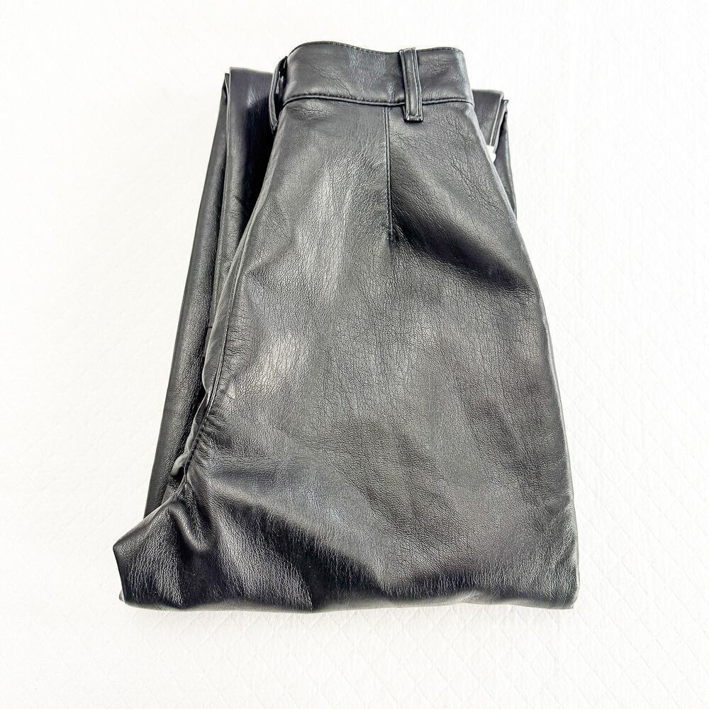 Wilfred by Aritzia Modern Cargo Black Faux Leather Pants Size 00 NWT